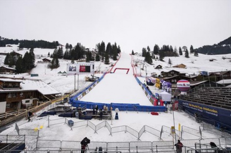 Гигант на этапе Кубка мира в Адельбодене у мужчин отменен из-за дождя и тумана