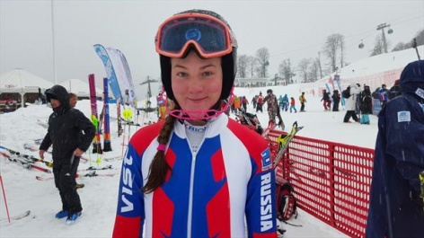 Дарья Овчинникова выиграла супергигант в Австрии, а Майтаков – специальный слалом в Болгарии