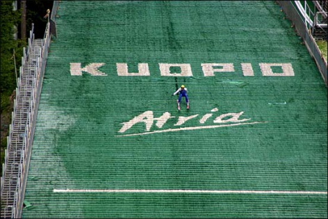 Заключительные этапы женского КМ по прыжкам с трамплина могут пройти в Куопио 