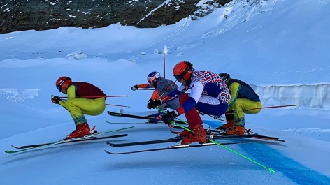 Сборная по ски-кроссу завершила тренировки в Саас Фе 