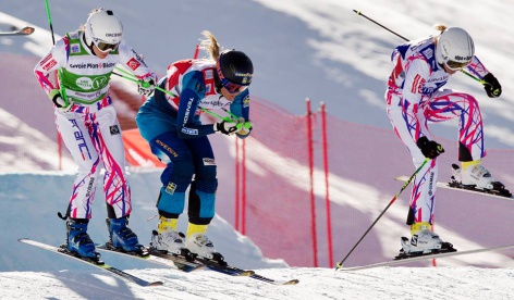 Победный дубль Холмлунд и первая победа в сезоне Шапюи 