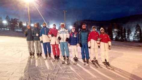 У акробатов-лыжников первый сбор нового года