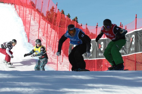 Александр Гузачёв - пятый в сноуборд-кроссе на юниорском первенстве мира