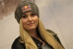 Vonn hopes to return to racing in early December