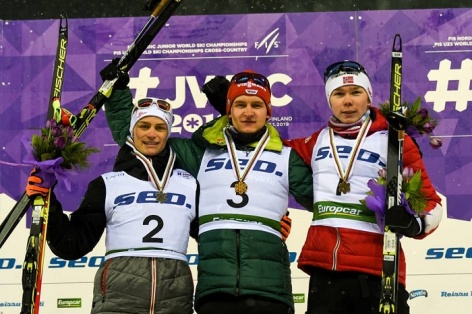 Аяне Миядзаки и Юлиан Шмид - новые чемпионы мира среди юниоров