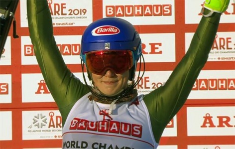 Микаэла Шиффрин - чемпионка мира в слаломе