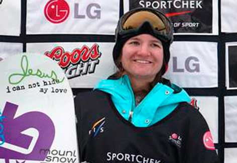 Kelly Clark and Taku Hiraoka win snowboard half-pipe