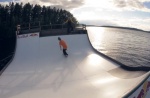 Финские сноубордисты сделали плавучую рампу