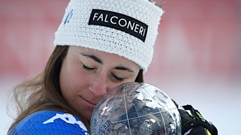 Goggia takes downhill globe as Vonn wins 82nd World Cup race in Åre