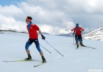 Лыжники-спринтеры в горах Болгарии