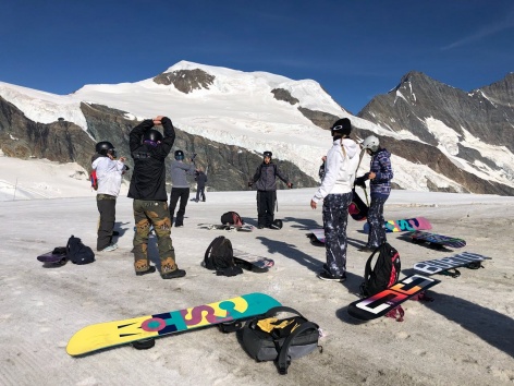 Юниоры-сноубордисты готовятся к Первенству мира