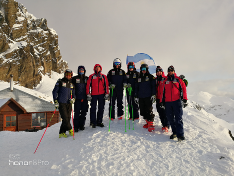 Российские горнолыжники продолжают летнюю подготовку 