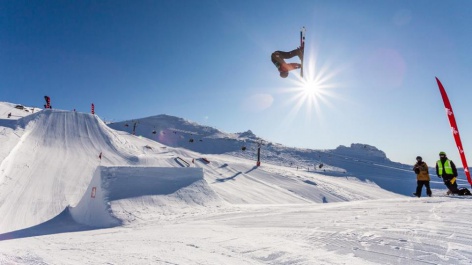 World's elite test ground ahead of the first World Cup of the season.