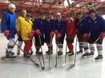 Австрийские горнолыжницы стали... хоккеистками