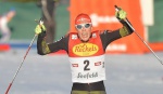 Эрик Френцель выиграл первый старт на австрийском этапе Кубка мира