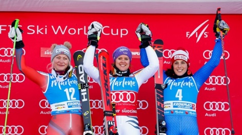 Rebensburg returns to World Cup with Kronplatz victory